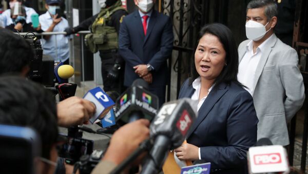 Peru's presidential candidate Keiko Fujimori addresses the media after delivering a letter requesting an international audit of the vote to the government palace, in Lima, Peru June 28, 2021. - Sputnik International