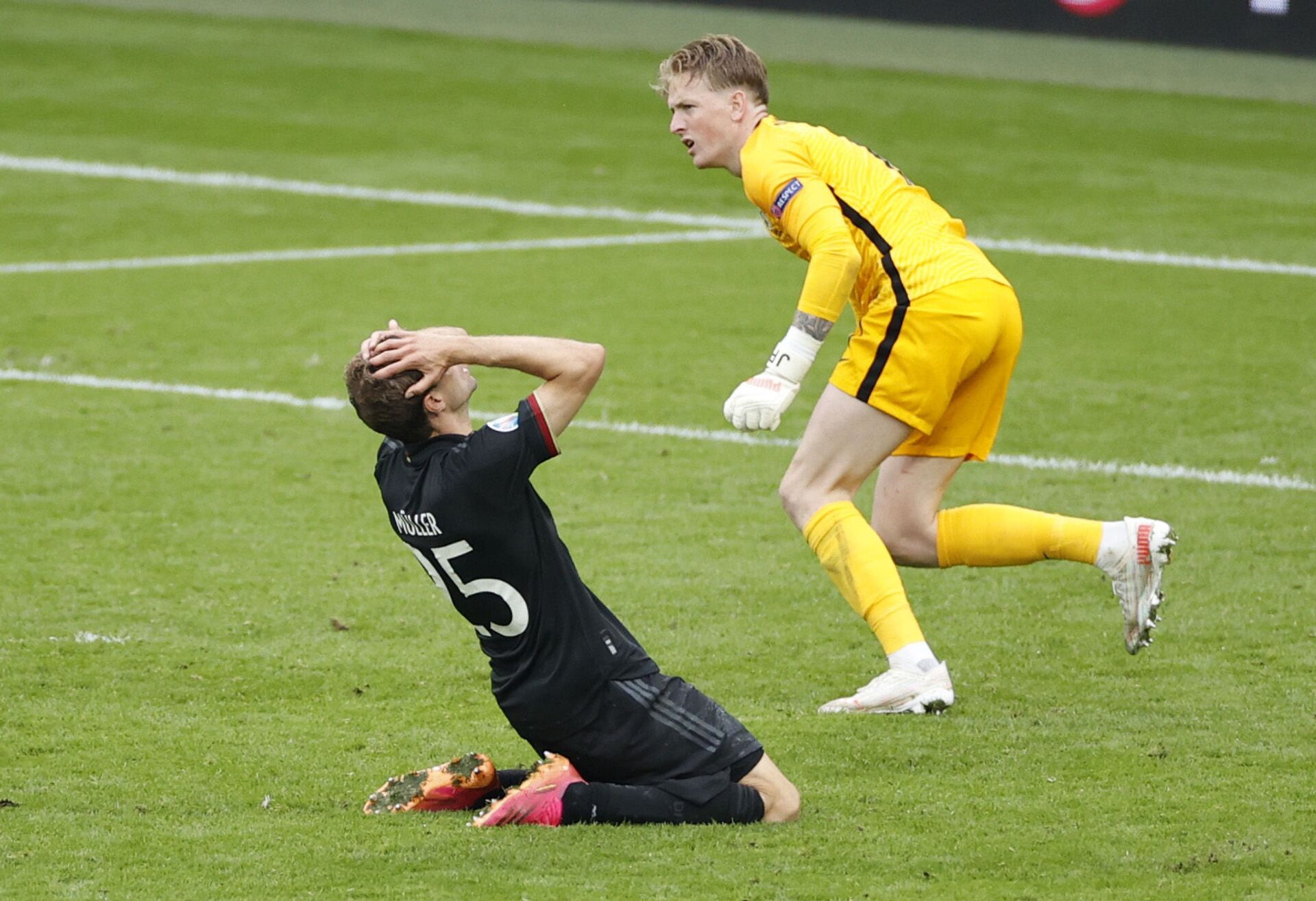 Euro 2020 - Round of 16 - England v Germany - Wembley Stadium, London, Britain - June 29, 2021 Germany's Thomas Mueller reacts after a missed chance as England's Jordan Pickford - Sputnik International, 1920, 07.09.2021