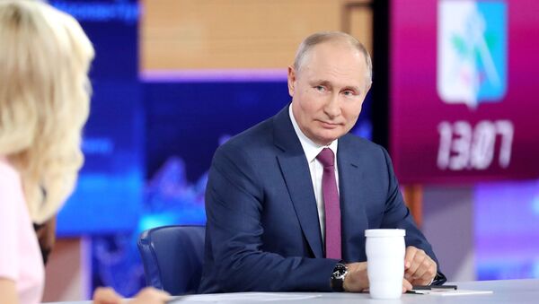 Russia Putin Direct Line - Sputnik International