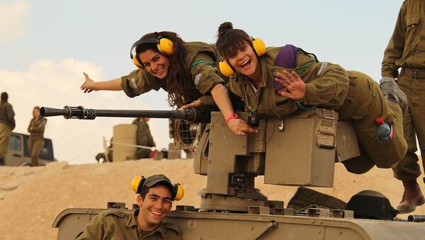  Israel Defense Forces - Female Tank Instructors Conduct Drill - Sputnik International