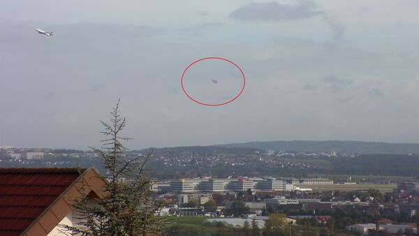A UFO near Stuttgart Airport in Germany.  - Sputnik International