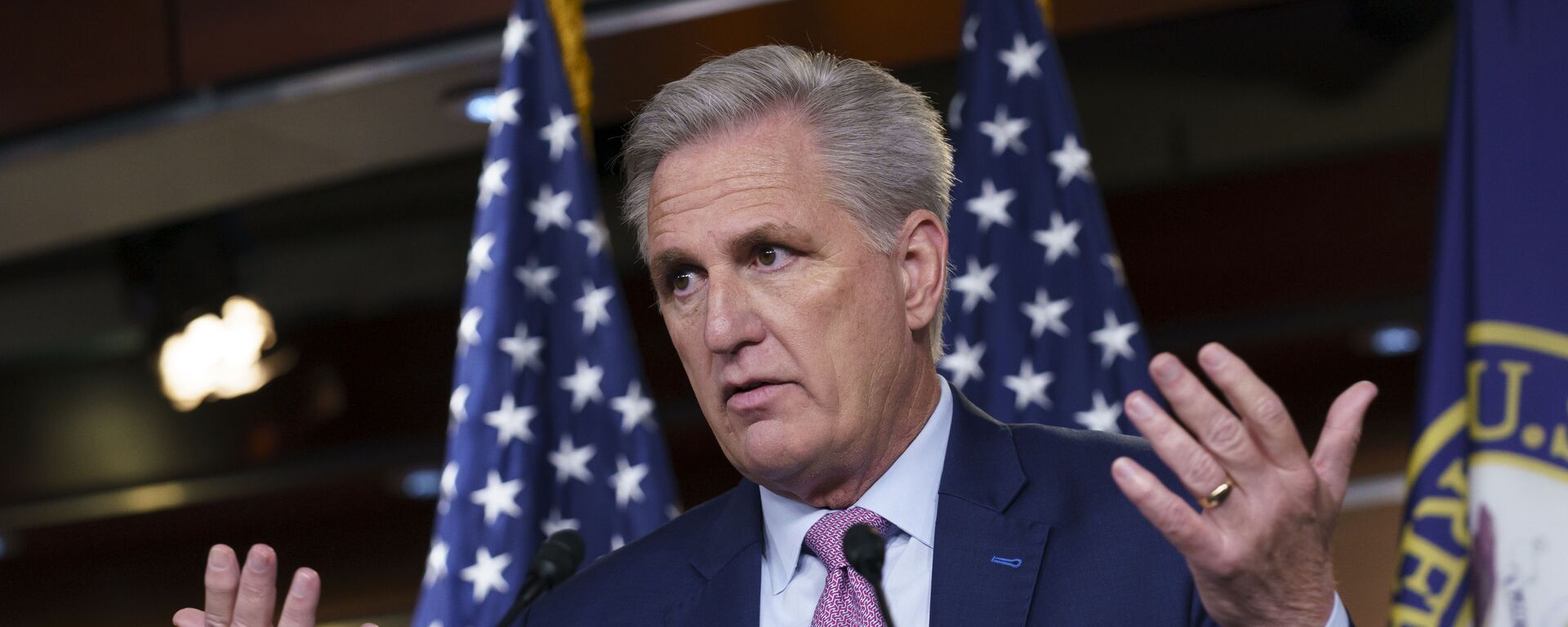 House Minority Leader Kevin McCarthy, R-Calif., takes questions at a news conference prior to meeting with police officers injured in the Jan. 6 attack on Congress, at the Capitol in Washington, Friday, June 25, 2021. - Sputnik International, 1920, 22.08.2022