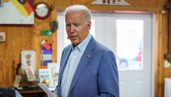 U.S. President Joe Biden speaks to the media at King Orchards in Central Lake, Michigan, U.S., July 3, 2021. - Sputnik International