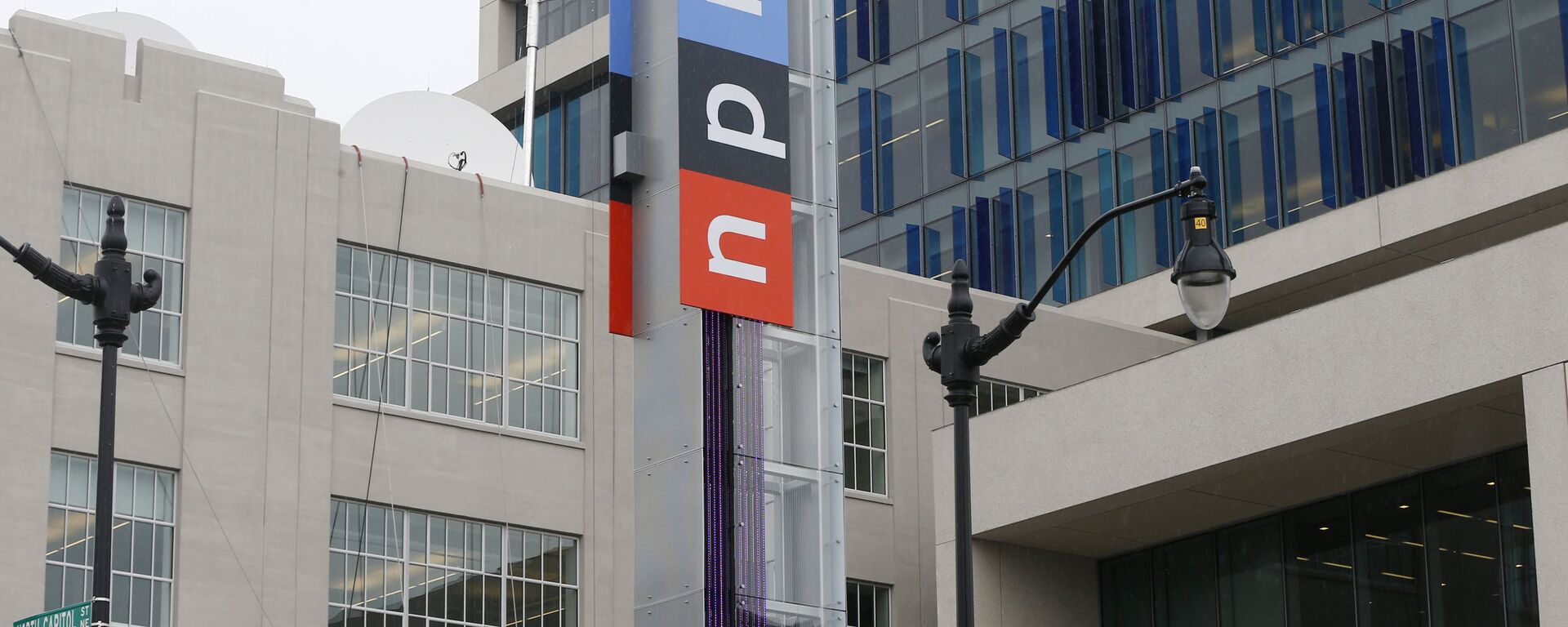 This April 15, 2013 file photo shows the headquarters for National Public Radio on North Capitol Street in Washington. - Sputnik International, 1920, 12.04.2023