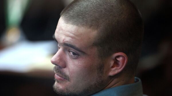 In this Jan. 11, 2012 file photo, Joran van der Sloot looks back from his seat after entering the courtroom for the continuation of his murder trial at San Pedro prison in Lima, Peru. Imprisoned Dutch killer Joran van der Sloot is now a father. - Sputnik International