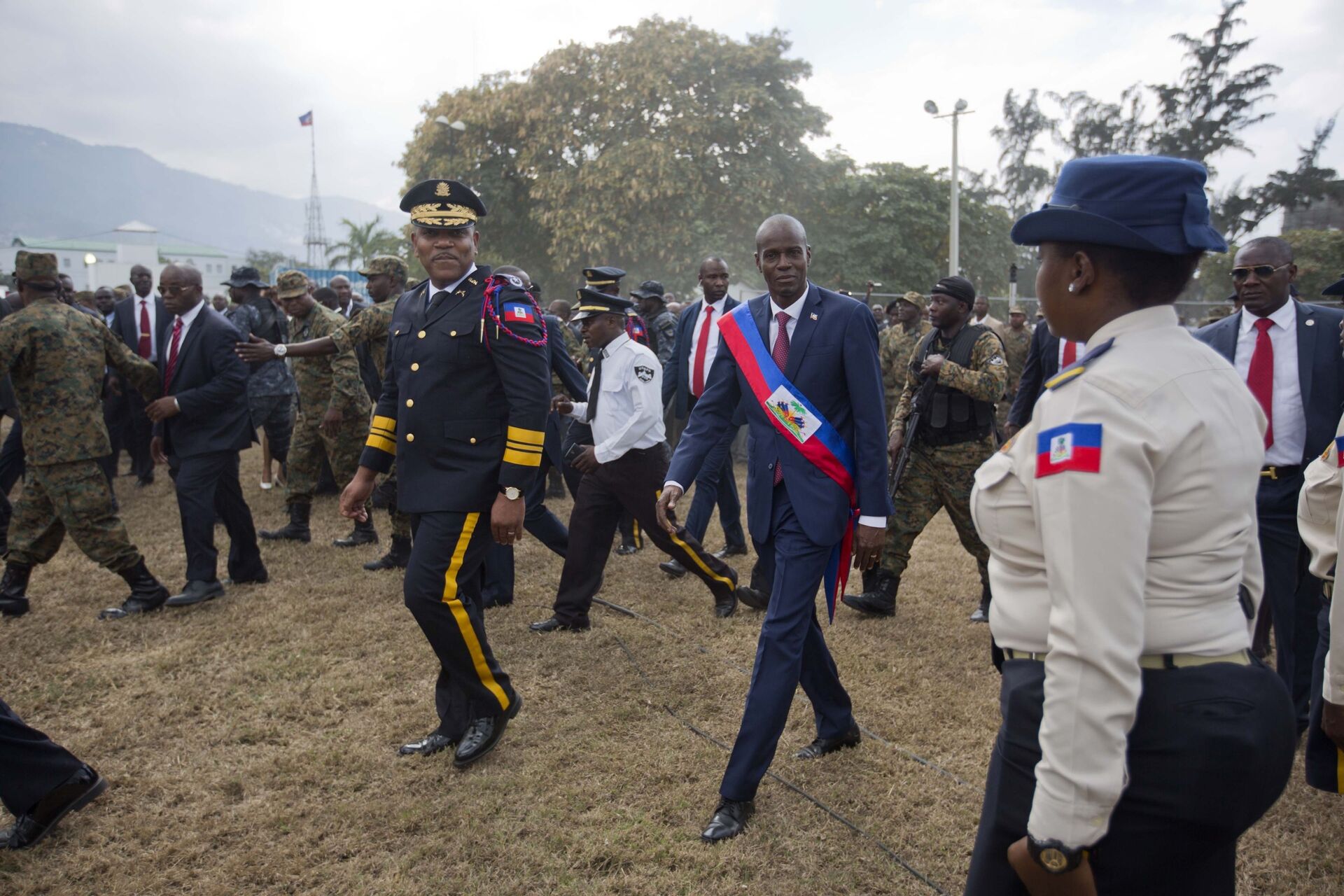 FILE - In this Feb. 7, 2017 file photo, newly sworn-in Haitian President Jovenel Moise walks with Police Chief Michel-Ange Gedeon past National Police at the National Palace after his inauguration ceremony at Parliament in Port-au-Prince, Haiti.  - Sputnik International, 1920, 07.09.2021
