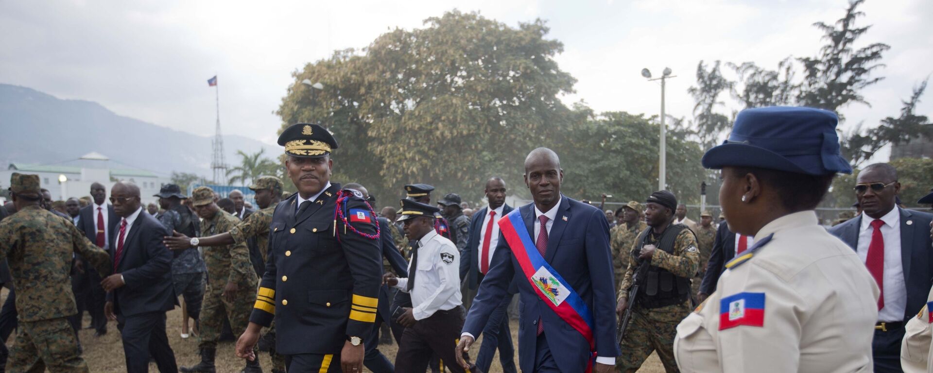 FILE - In this Feb. 7, 2017 file photo, newly sworn-in Haitian President Jovenel Moise walks with Police Chief Michel-Ange Gedeon past National Police at the National Palace after his inauguration ceremony at Parliament in Port-au-Prince, Haiti.  - Sputnik International, 1920, 07.07.2021