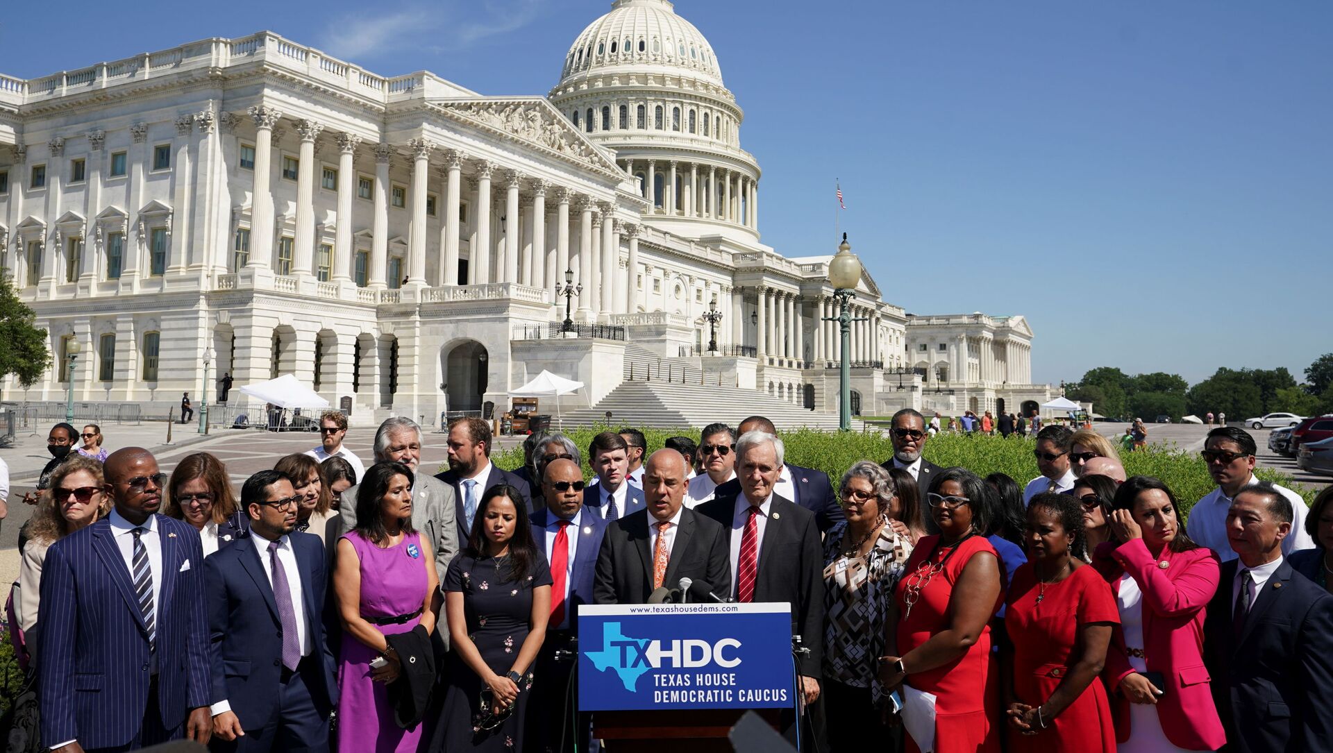 Representative Chris Turner (D-TX) joins other Democratic members of the Texas House of Representatives, who are boycotting a special session of the legislature in an effort to block Republican-backed voting restrictions, as they speak in front of the U.S. Capitol in Washington, U.S., July 13, 2021 - Sputnik International, 1920, 19.07.2021