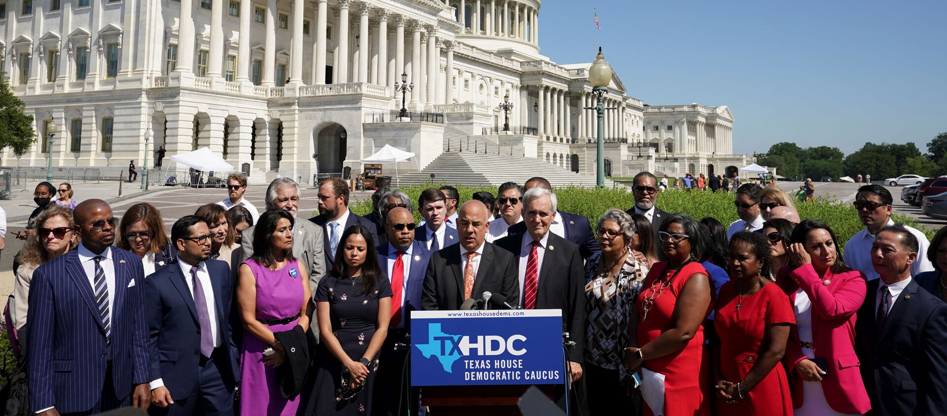 Representative Chris Turner (D-TX) joins other Democratic members of the Texas House of Representatives, who are boycotting a special session of the legislature in an effort to block Republican-backed voting restrictions, as they speak in front of the U.S. Capitol in Washington, U.S., July 13, 2021 - Sputnik International, 1920, 11.08.2021