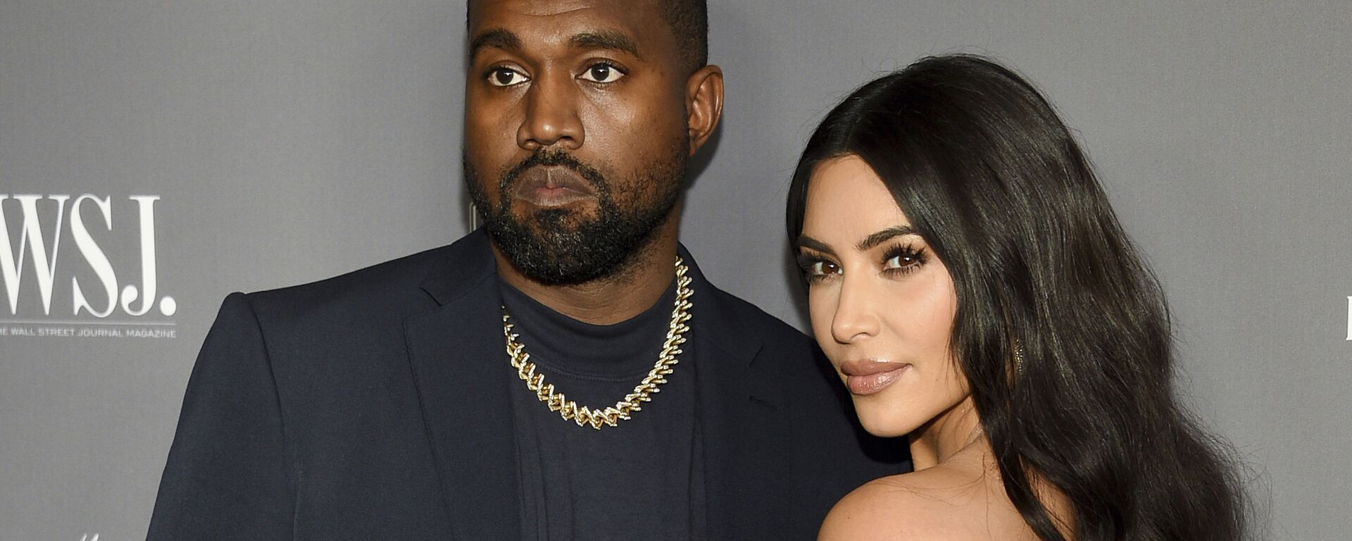 Kanye West, left, and Kim Kardashian attend the WSJ. Magazine Innovator Awards on Nov. 6, 2019, in New York. Kim Kardashian West filed for divorce Friday, Feb. 19, 2021, from Kanye West after 6 1/2 years of marriage. - Sputnik International, 1920, 27.12.2022