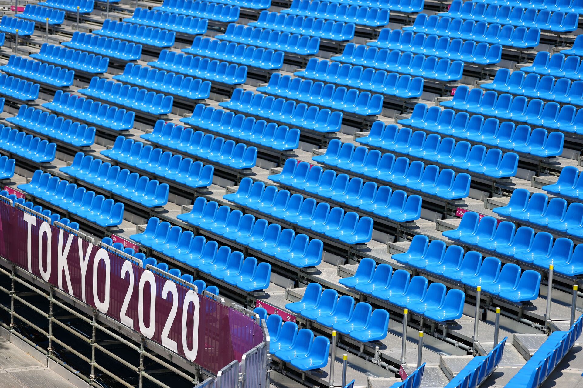 Tokyo, Japan - July 21, 2021 Empty seats are seen during training  - Sputnik International, 1920, 22.12.2021