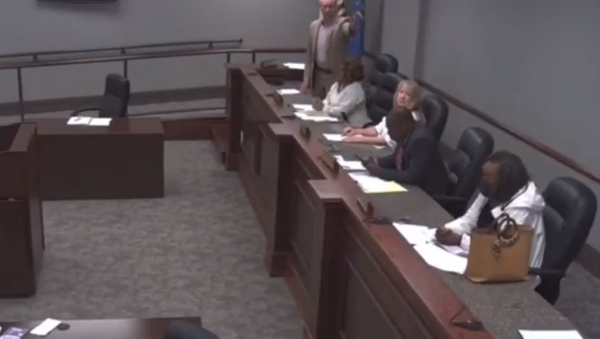 John Tommy Bryant - Sputnik International