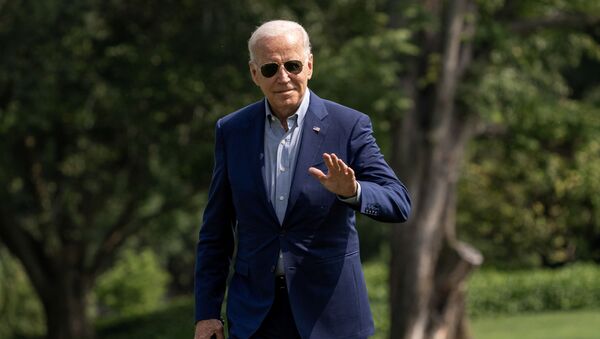 U.S. President Joe Biden exits Marine One after returning from Wilmington, Delaware, on the South Lawn at the White House in Washington, U.S., July 25, 2021. - Sputnik International
