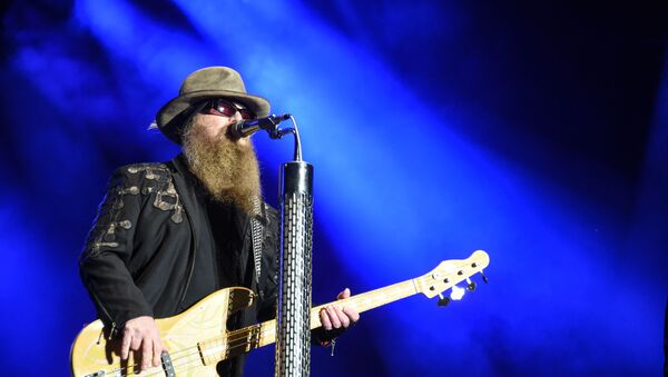 Member of the US band ZZ Top, Dusty Hill performs on the stage during the 28th Eurockeennes rock music festival on July 3, 2016 in Belfort, eastern France. - Sputnik International
