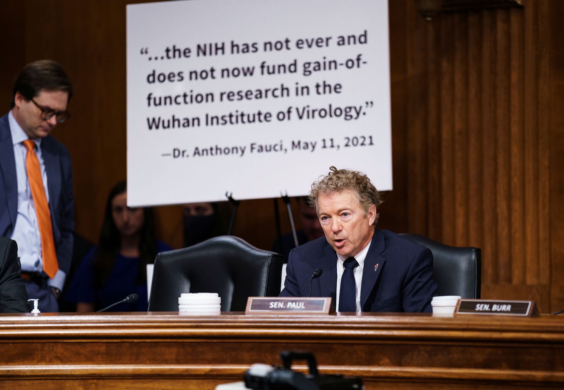 Sen. Rand Paul (R-KY) questions top infectious disease expert Dr. Anthony Fauci during a Senate Health, Education, Labor, and Pensions Committee hearing on Capitol hill in Washington, D.C., U.S., July 20, 2021 - Sputnik International, 1920, 24.10.2021