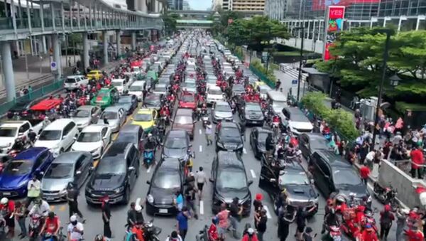 Car Protest Staged in Bangkok Over Gov't Handling of COVID-19 - Sputnik International