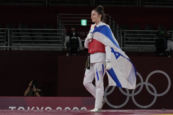 Israel's Avishag Semberg after defeating Turkey's Rukiye Yıldırım to win a bronze medal in the women's 49kg taekwondo category.  - Sputnik International