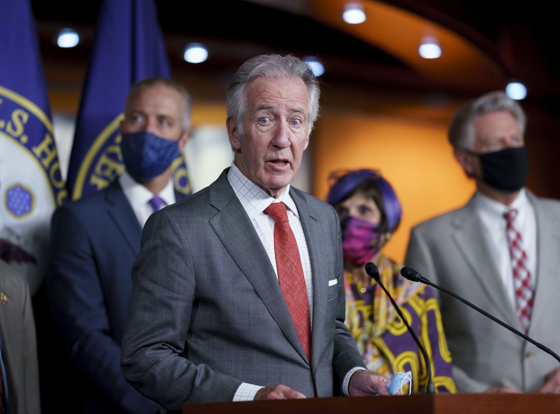 House Ways and Means Committee Chairman Richard Neal, D-Mass., joins other House Democratic leaders at a news conference at the Capitol in Washington, Friday, July 30, 2021. The Justice Department said today the Treasury Department must provide the House Ways and Means Committee former President Donald Trump's tax returns, apparently ending a long legal showdown over the records. - Sputnik International, 1920, 07.09.2021