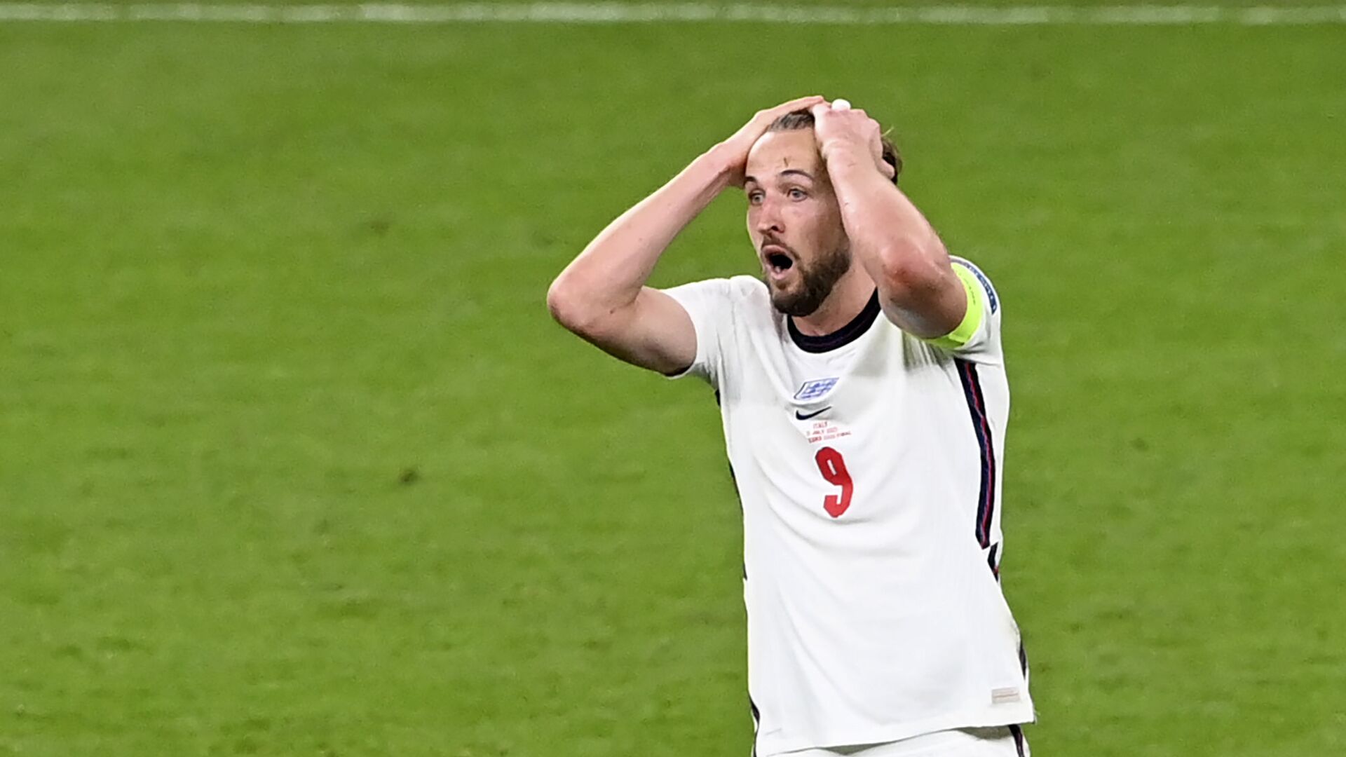 England's Harry Kane reacts during the Euro 2020 final soccer match between Italy and England at Wembley stadium in London, Sunday, 11 July 2021.  - Sputnik International, 1920, 03.09.2021
