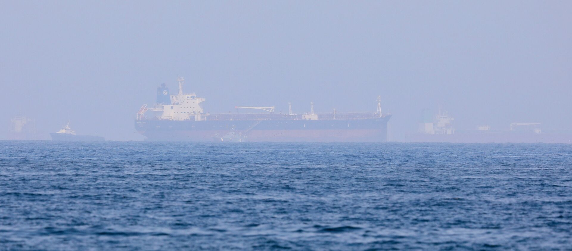 Mercer Street, an Israeli-managed oil tanker that was attacked is seen off Fujairah Port in United Arab Emirates, August 3, 2021. REUTERS/Rula Rouhana - Sputnik International, 1920, 03.08.2021