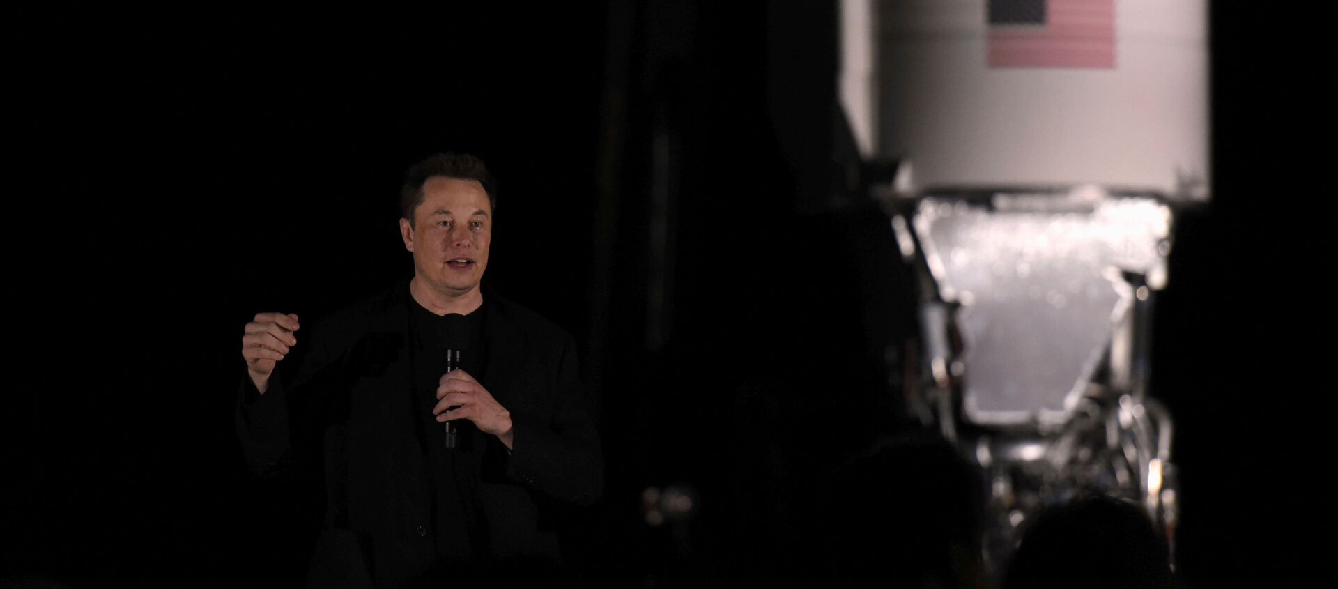 FILE PHOTO: SpaceX's Elon Musk gives an update on the company's Mars rocket Starship in Boca Chica, Texas U.S. September 28, 2019. REUTERS/Callaghan O'Hare/File Photo - Sputnik International, 1920, 10.08.2021