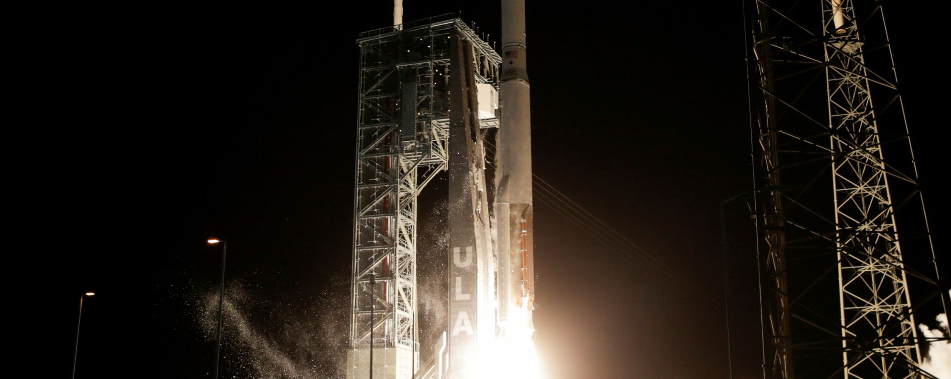 The Boeing CST-100 Starliner spacecraft, atop a ULA Atlas V rocket, lifts off for an uncrewed Orbital Flight Test to the International Space Station from launch complex 40 at the Cape Canaveral Air Force Station in Cape Canaveral, Florida December 20, 2019. REUTERS/Joe Skipper/File Photo - Sputnik International, 1920, 02.06.2023