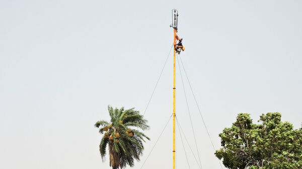 Nishan Sahib, Sikh religious flag hoisted outside the Gurdwaras - Sputnik International
