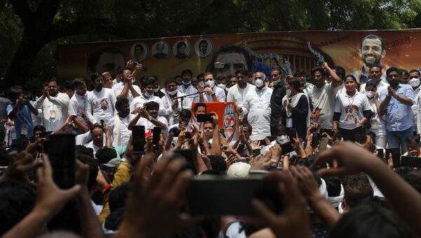 India's main opposition Congress party leader Rahul Gandhi attends a protest against what they say inflation, farm laws, unemployment and Pegasus snooping, in New Delhi, India, August 5, 2021 - Sputnik International