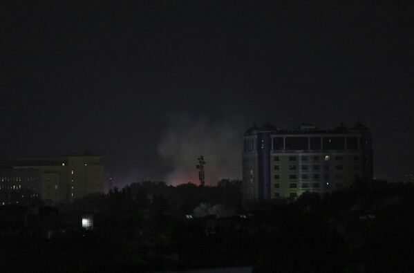 Smoke rises next to the US Embassy in Kabul, Afghanistan, Sunday, 15 August 2021. - Sputnik International