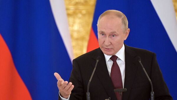 Russian President Vladimir Putin during a joint press conference with German Chancellor Angela Merkel, 20 August 2021 - Sputnik International