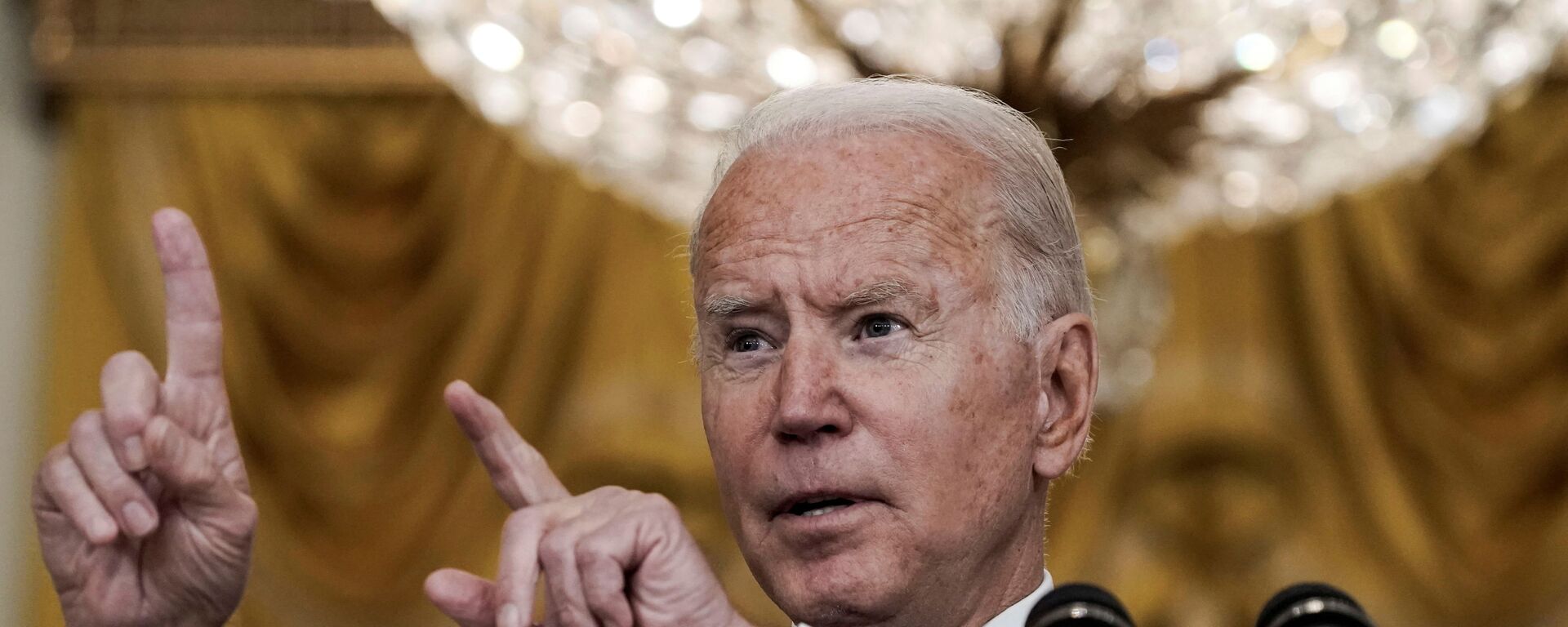 U.S.  President Joe Biden delivers remarks on evacuation efforts and the ongoing situation in Afghanistan during a speech in the East Room at the White House in Washington, U.S., August 20, 2021. - Sputnik International, 1920, 21.08.2021