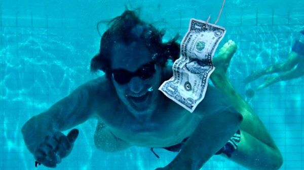 A spoof of the famous cover of Nirvana's 1991 album Nevermind (then with Spencer Elden as the model) - Sputnik International