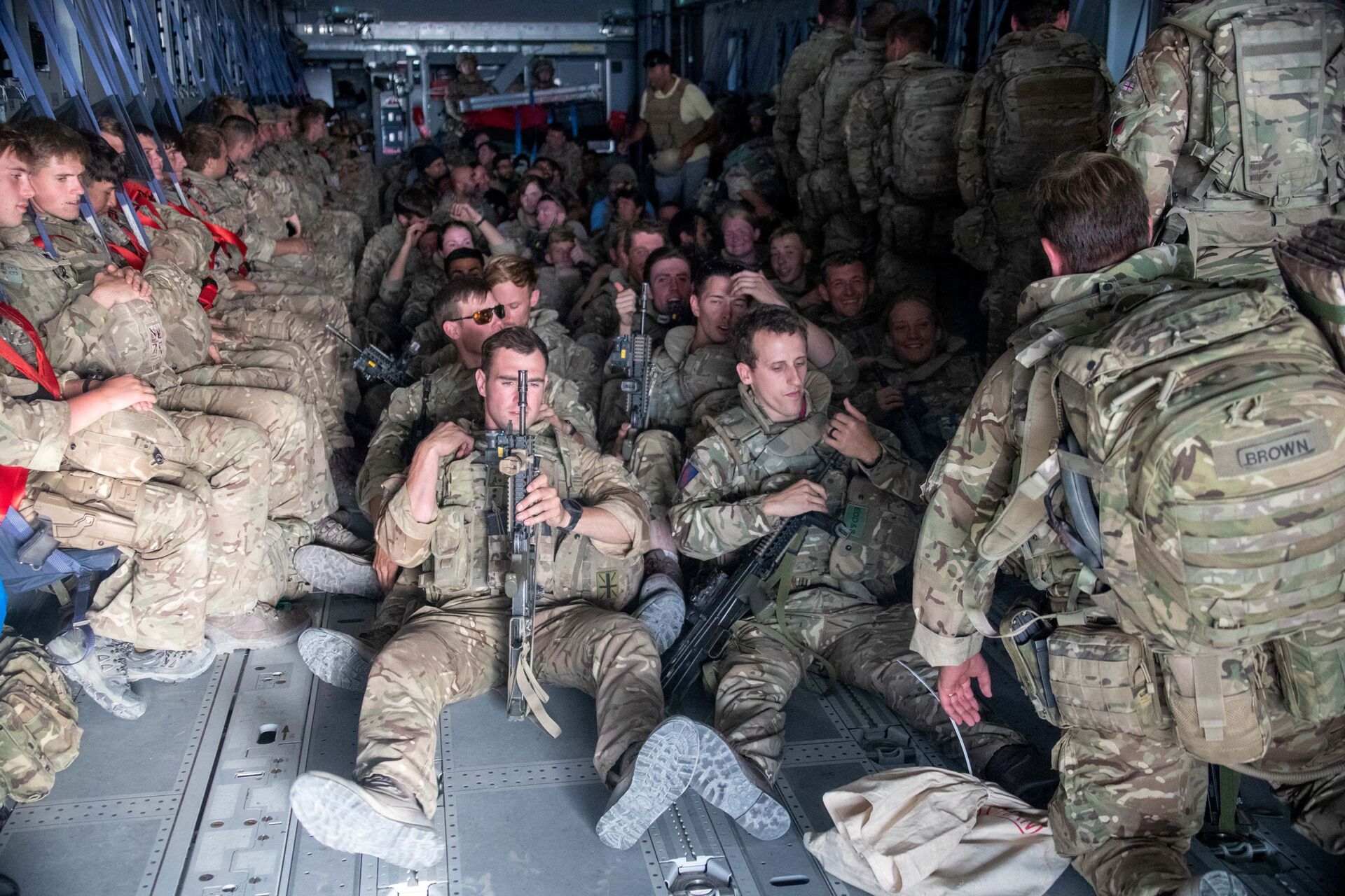 UK military personnel are seen onboard an A400M aircraft departing Kabul, Afghanistan August 28, 2021. - Sputnik International, 1920, 07.09.2021