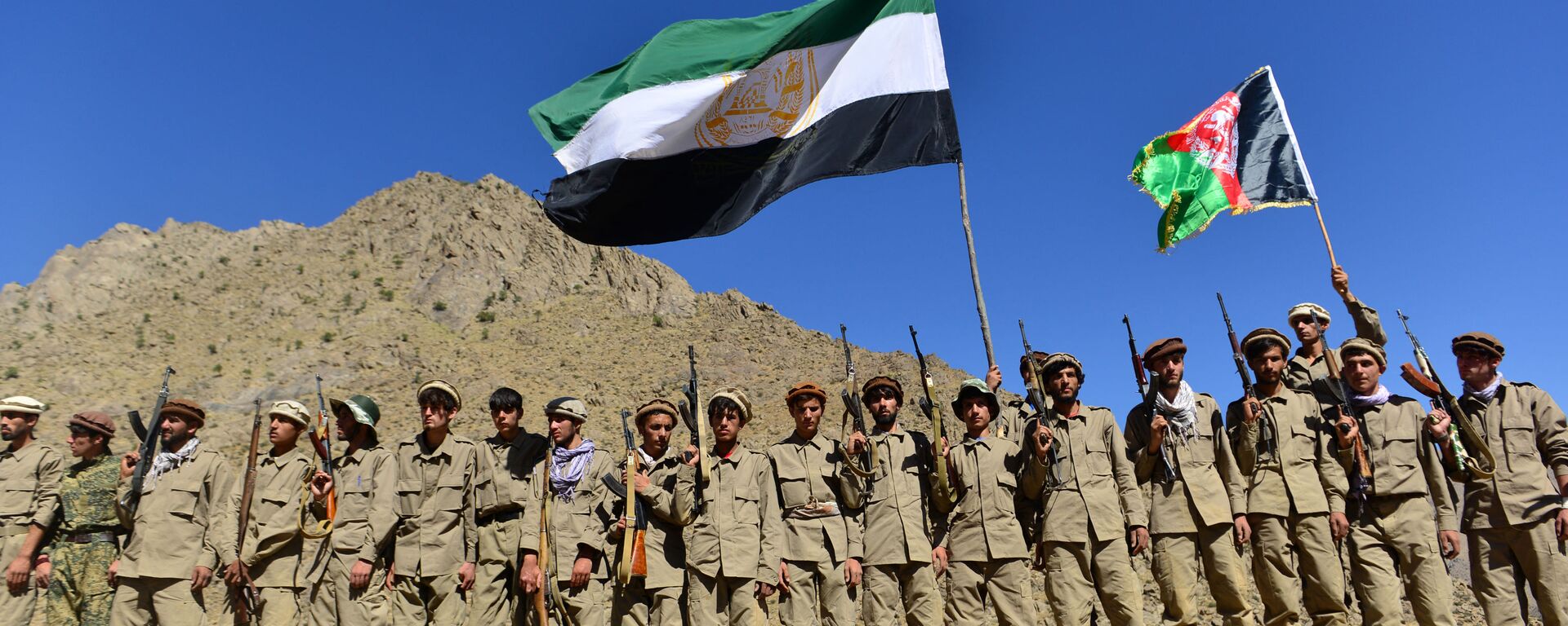 Afghan resistance movement and anti-Taliban uprising forces take part in a military training at Malimah area of Dara district in Panjshir province on September 2, 2021 as the valley remains the last major holdout of anti-Taliban forces. - Sputnik International, 1920, 28.12.2021