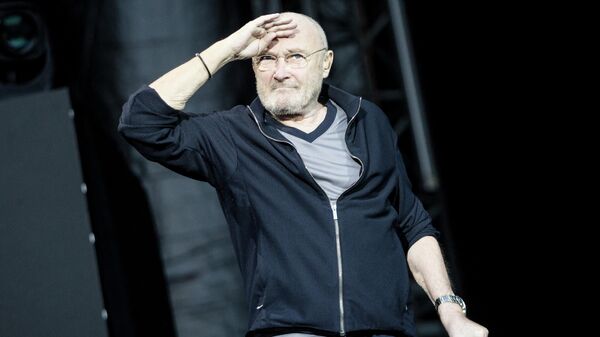 British singer Phil Collins performs on stage at the Mercedes-Benz Arena in Stuttgart on June 5, 2019. - Sputnik International