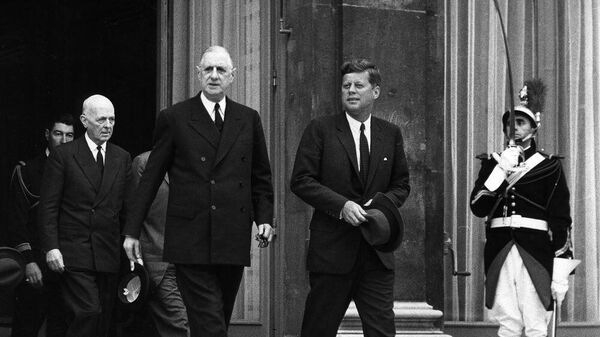 US President John F. Kennedy and French President Charles De Gaulle at the conclusion of their talks at Elysee Palace, Paris, France, on June 2, 1961. - Sputnik International