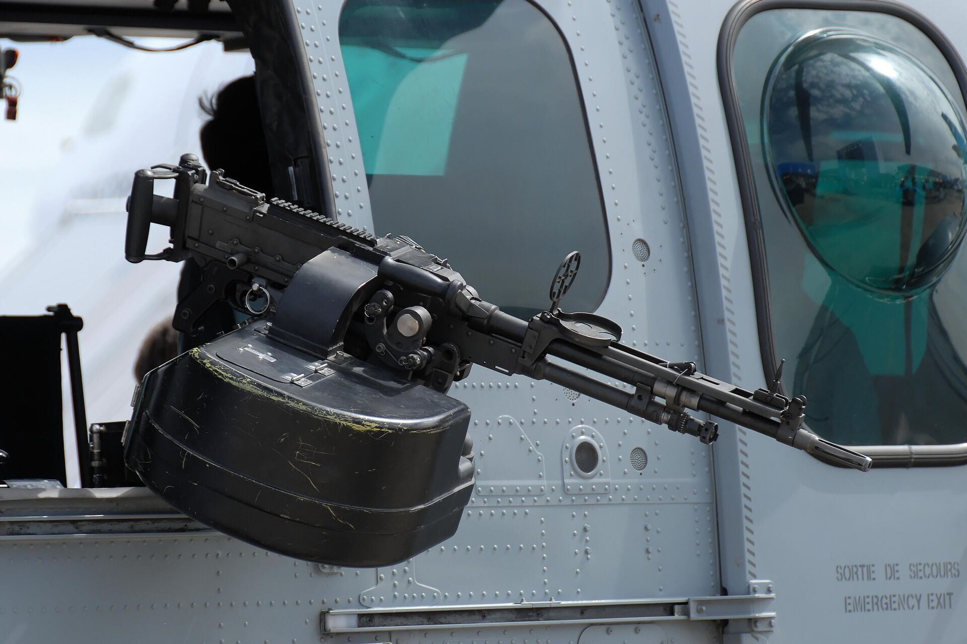  A FN MAG mounted on an Eurocopter Cougar MkII EC-725 at the 2007 International Paris Air Show at the Le Bourget airport. - Sputnik International, 1920, 18.09.2021