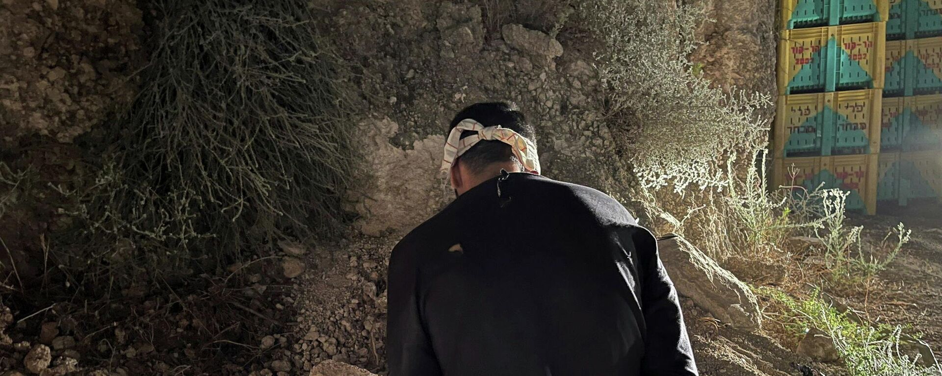 Palestinian militant Mahmoud Ardah sits after being arrested, following his escape from Gilboa prison together with five other militants, in the village of Umm Al Ghanam, Israel September 11, 2021 - Sputnik International, 1920, 19.09.2021