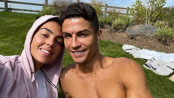 Cristiano Ronaldo and his girlfriend Georgina Rodriguez  - Sputnik International