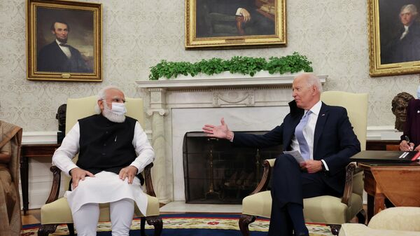 U.S. President Joe Biden meets with India's Prime Minister Narendra Modi in the Oval Office at the White House in Washington, U.S., September 24, 2021. - Sputnik International