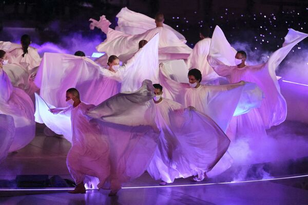 Dancers perform during the opening ceremony of the Dubai Expo 2020. - Sputnik International