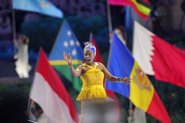 A female artist performs during the opening ceremony of the Dubai Expo 2020. - Sputnik International