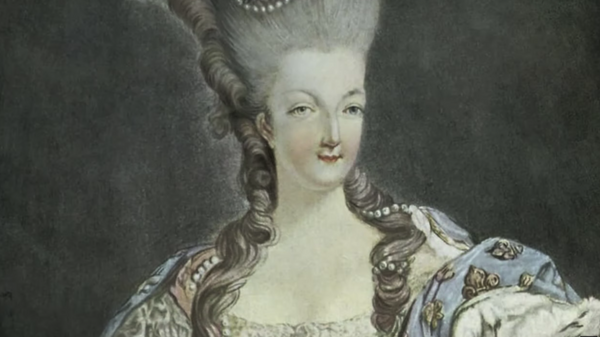 Screenshot captures image of French Queen Marie Antoinette, who was later executed at the height of the French Revolution. - Sputnik International