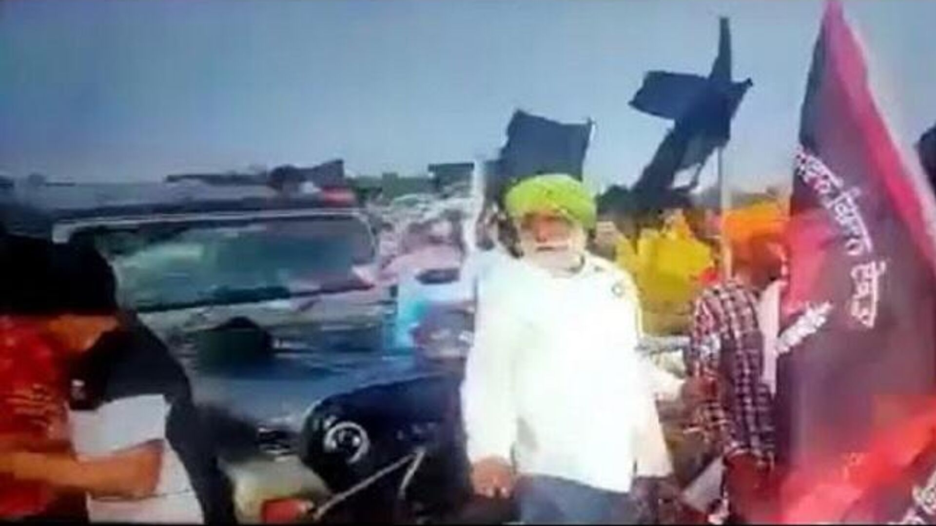  
Video showing cars running over farmers in Lakhimpur Kheri goes viral - Sputnik International, 1920, 05.10.2021