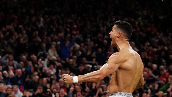  Manchester United's Cristiano Ronaldo celebrates scoring their second goa - Sputnik International