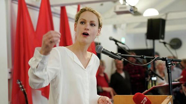  - Sputnik International