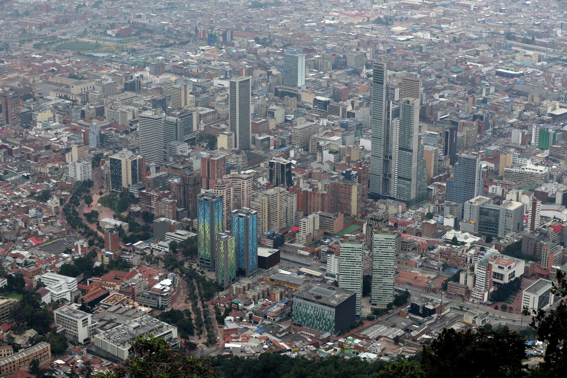 A view of downtown from Monserrate Hill in Bogota, Colombia, Thursday, March 19, 2020. - Sputnik International, 1920, 20.12.2022
