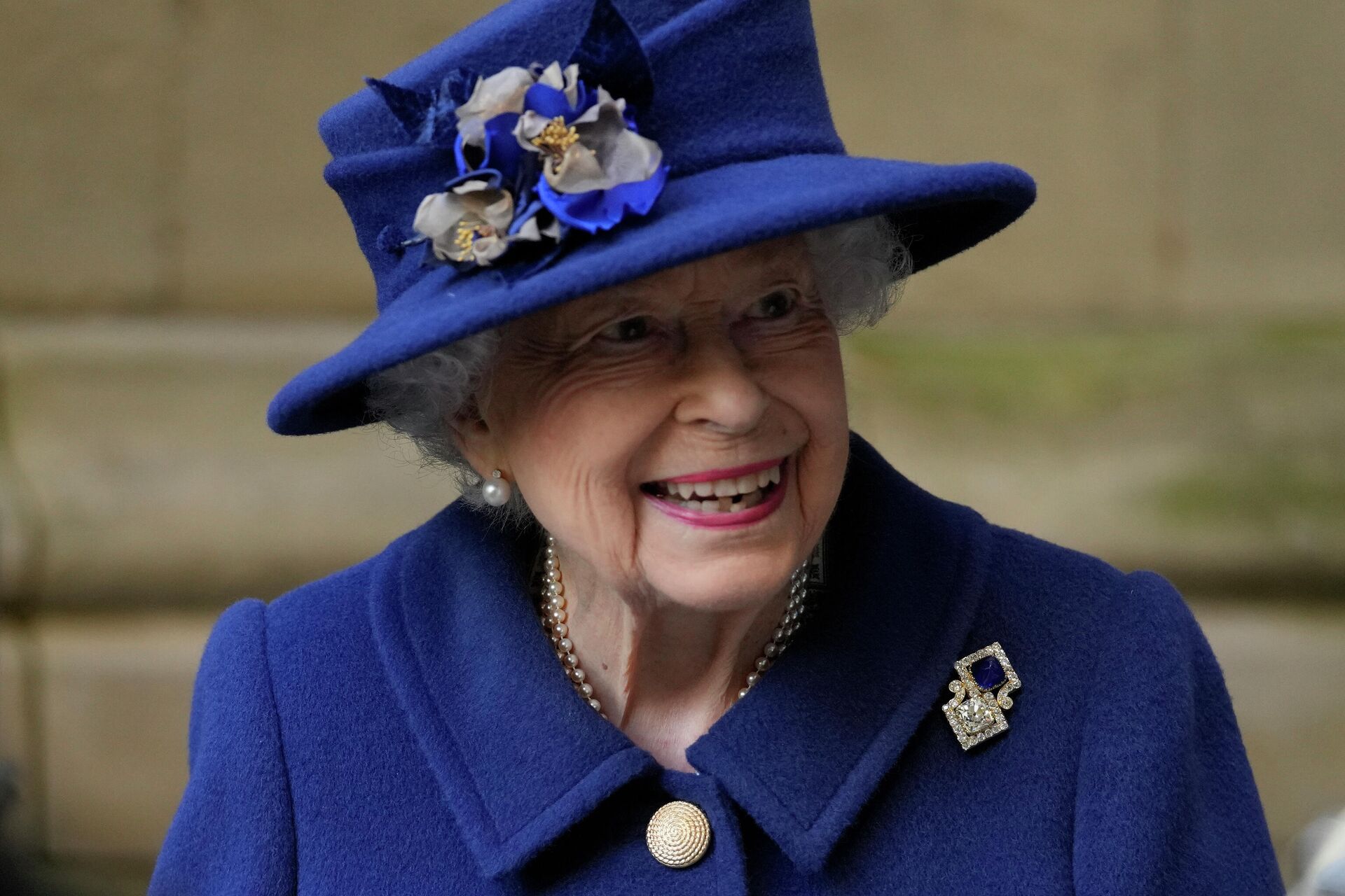 Britain's Queen Elizabeth II, Patron, smiles as she leaves after attending a Service of Thanksgiving to mark the Centenary of the Royal British Legion at Westminster Abbey, in London, Tuesday, Oct. 12, 2021.  - Sputnik International, 1920, 16.05.2022