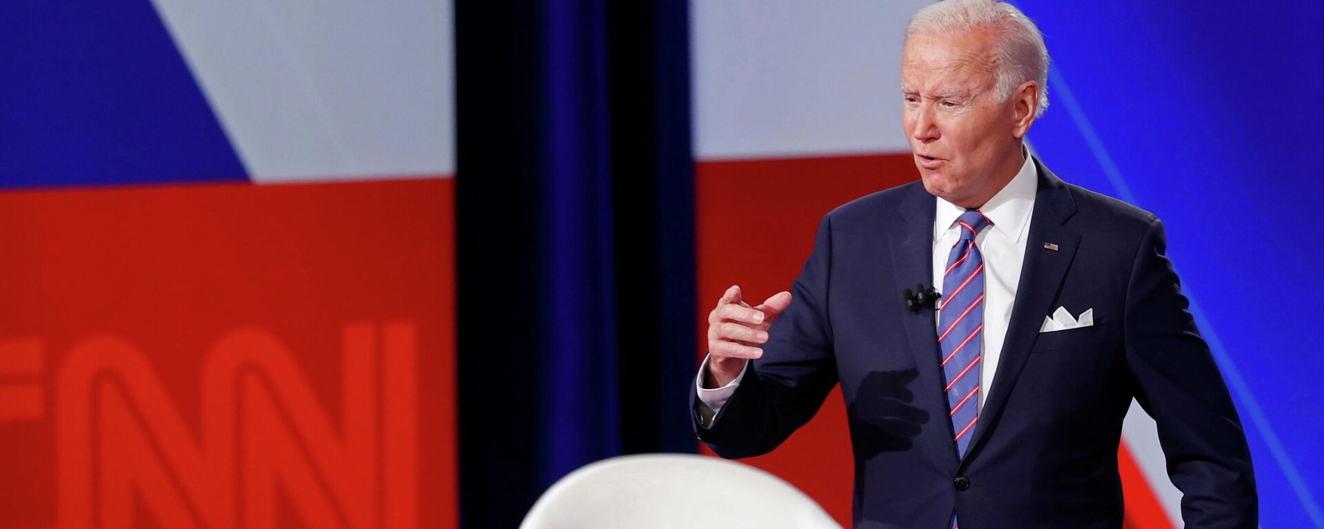 U.S. President Joe Biden speaks during a town hall about his infrastructure investment proposals with CNN's Anderson Cooper at the Baltimore Center Stage Pearlstone Theater in Baltimore, Maryland, U.S. October 21, 2021 - Sputnik International, 1920, 22.10.2021