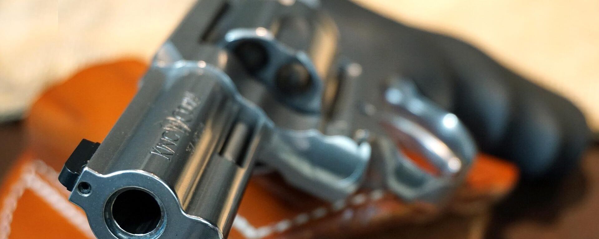 a revolver - Sputnik International, 1920, 25.10.2021